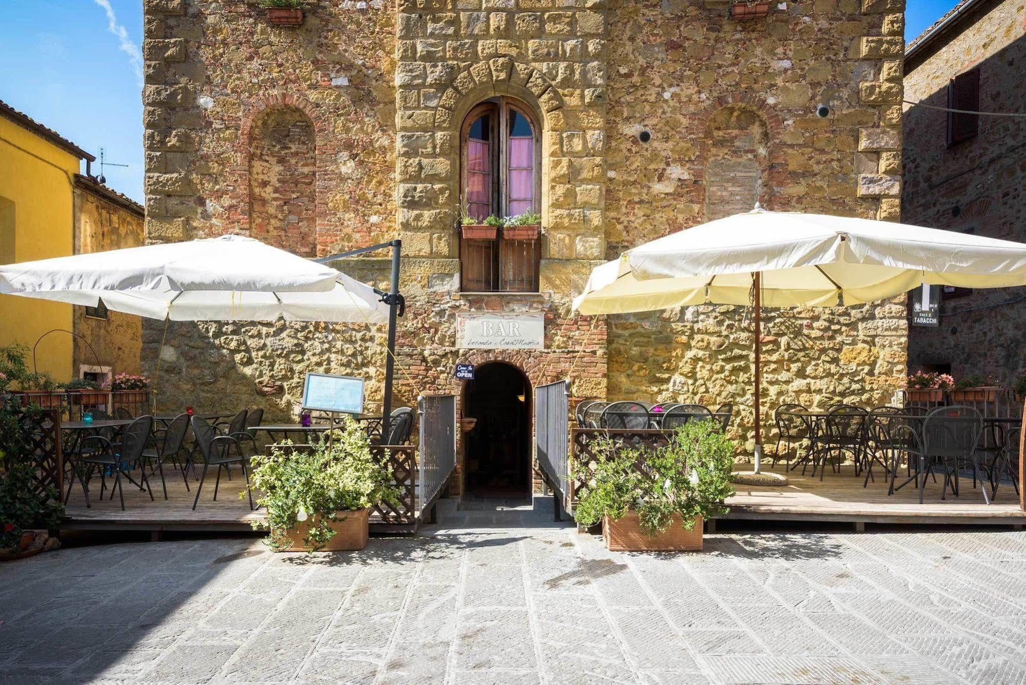 Locanda Di Casalmustia Castelmuzio Exterior photo
